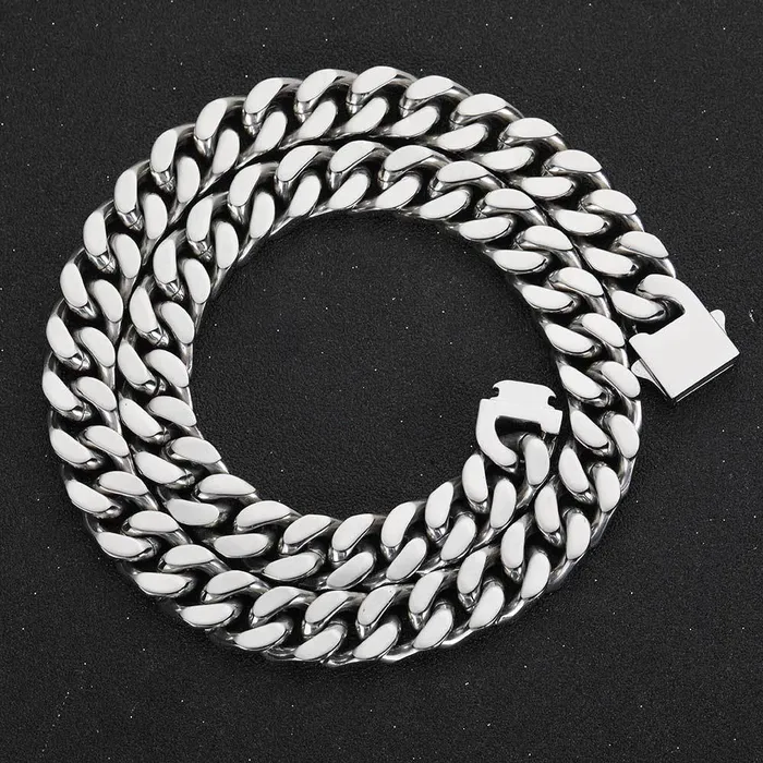 IceZeusShop PreStyled Sets 18k Gold Plated 9mm Stainless Steel Spring Buckle Cuban Chain IceZeusShop PreStyled Sets 18k Gold Plated 9mm Stainless Steel Spring Buckle Cuban Chain