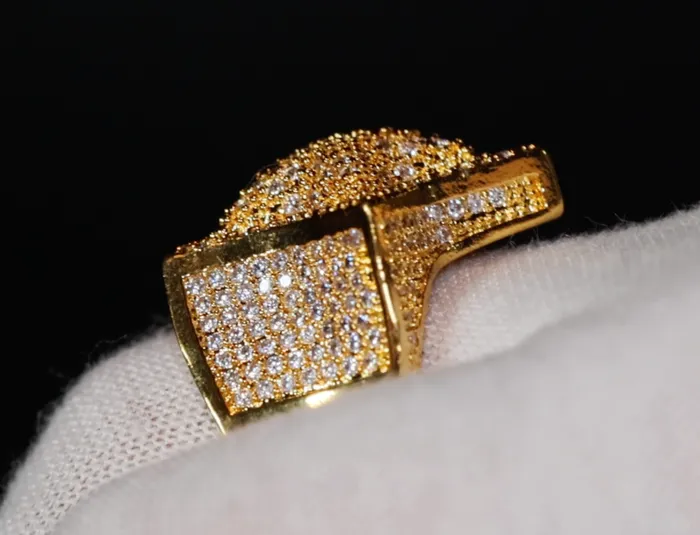 Iced Out Star Ring Star Ring Diamond Star Ring Star Shaped ring Iced Out Star Ring Gold Iced Out Star Ring Big Star Ring Lab Diamonds London Rings
