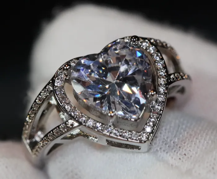 Lab Diamonds London Rings Diamond heart ring love ring heart shaped ring