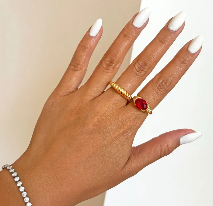 Mai Dsire Rings CHARLOTTE RED GEMSTONE HEIRLOOM RING