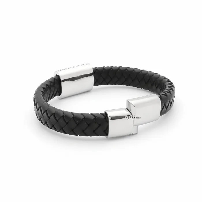 Bracelets CZ Paved Skull Braided Leather Bracelet Glitters
